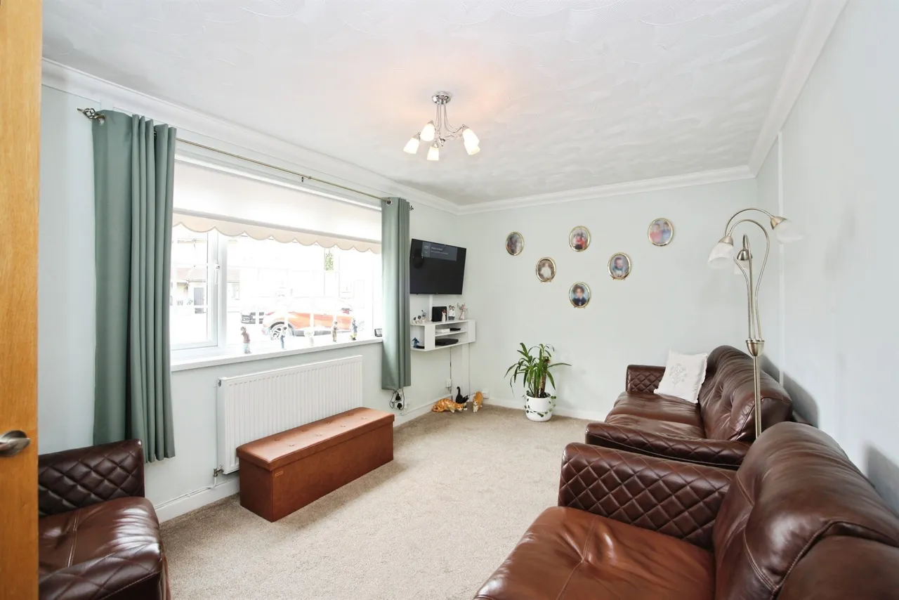 Heol-Yr-Onen Caerphilly, CF83, photo 2