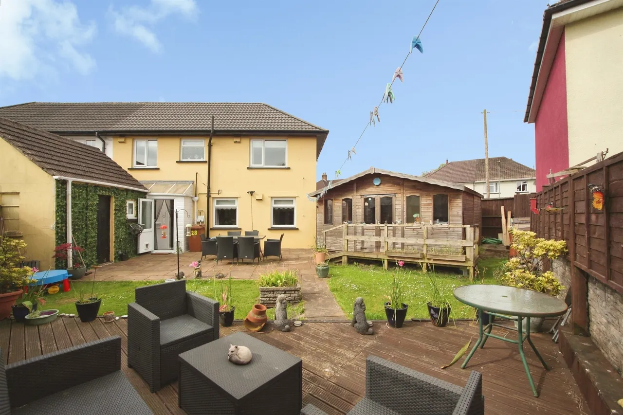Heol-Yr-Onen Caerphilly, CF83, photo 16
