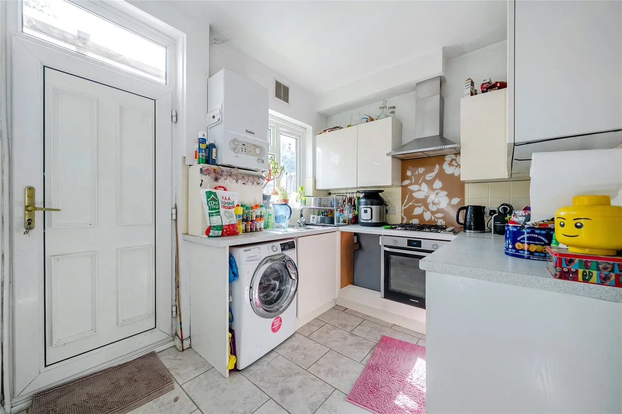 Queenscroft Road, London, SE9, photo 5