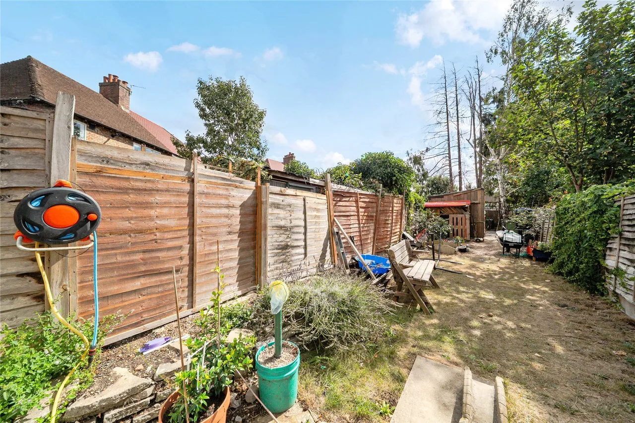 Queenscroft Road, London, SE9, photo 12