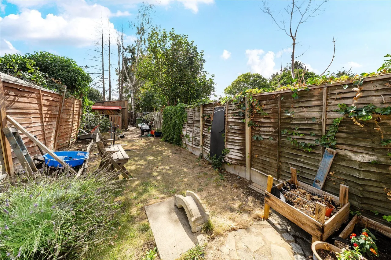 Queenscroft Road, London, SE9, photo 3