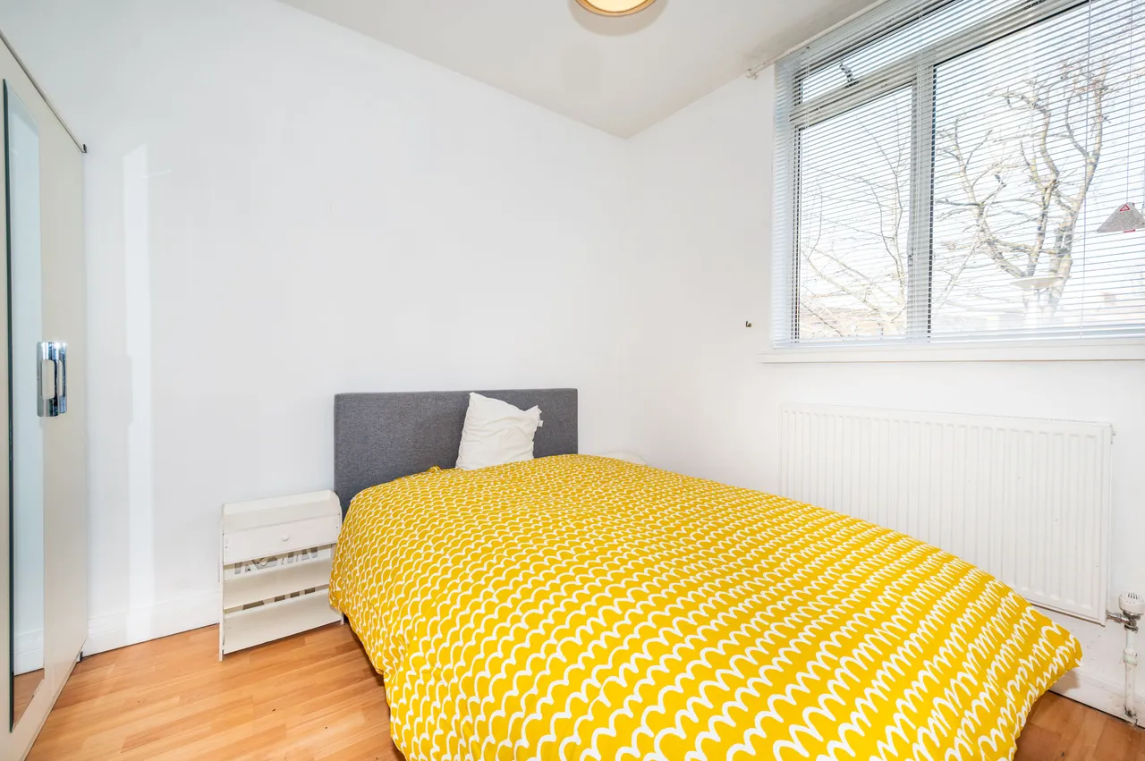 5 Foliot House, Priory Green Estate, London, photo 10