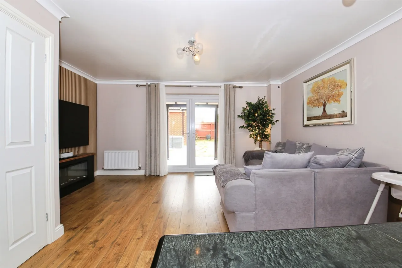 Violet Avenue, Whittlesey, PE7, photo 6