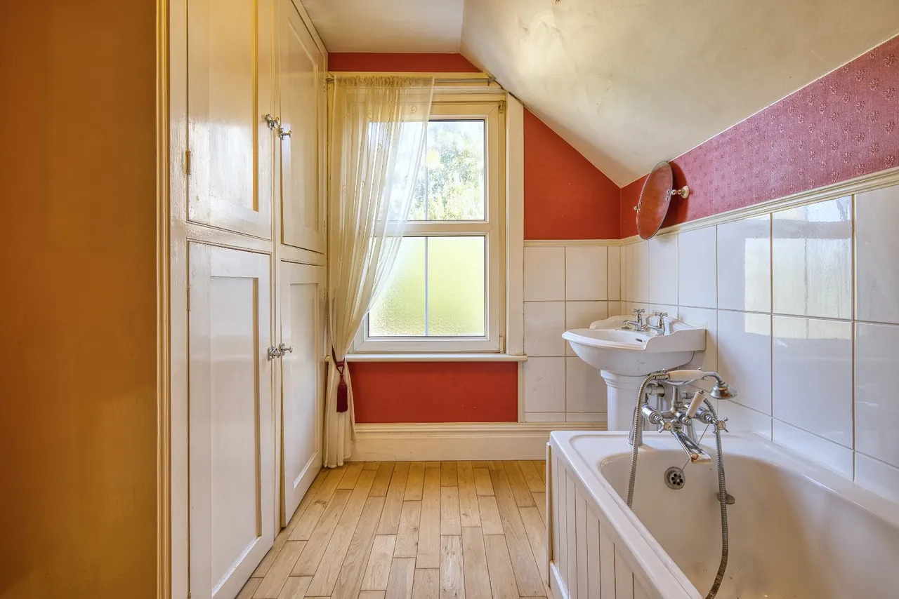 St. Mildreds Road, Ramsgate, CT11, photo 16