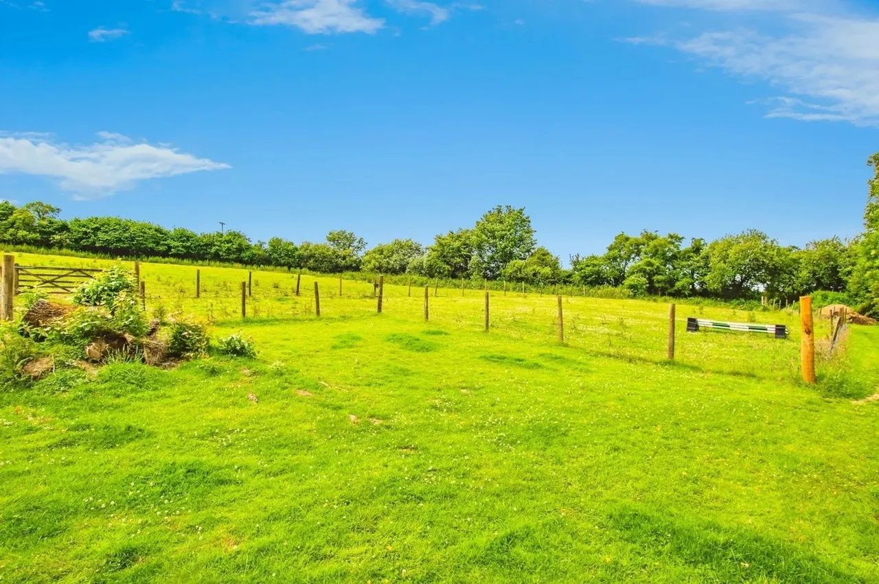 Velindre, Llandysul, SA44, photo 4