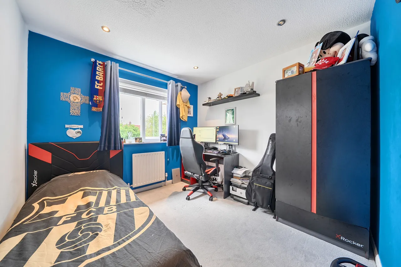 Thrush Green, Harrow, HA2, photo 15