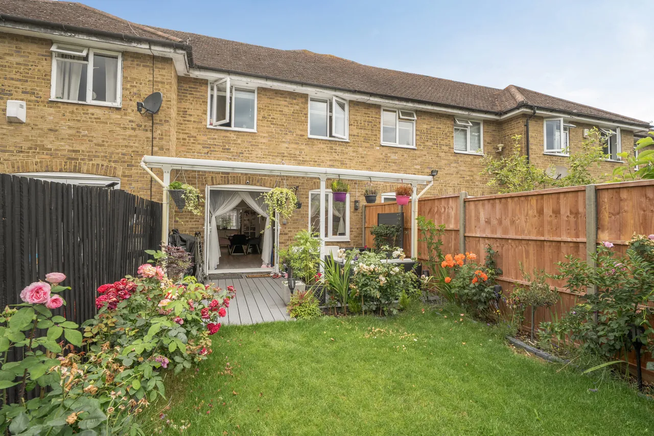 Thrush Green, Harrow, HA2, photo 17