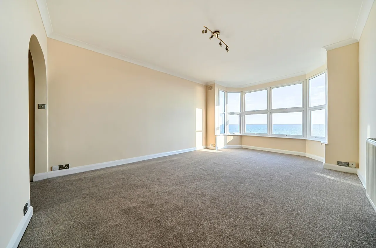 Marine Drive West, Bognor Regis, PO21, photo 2