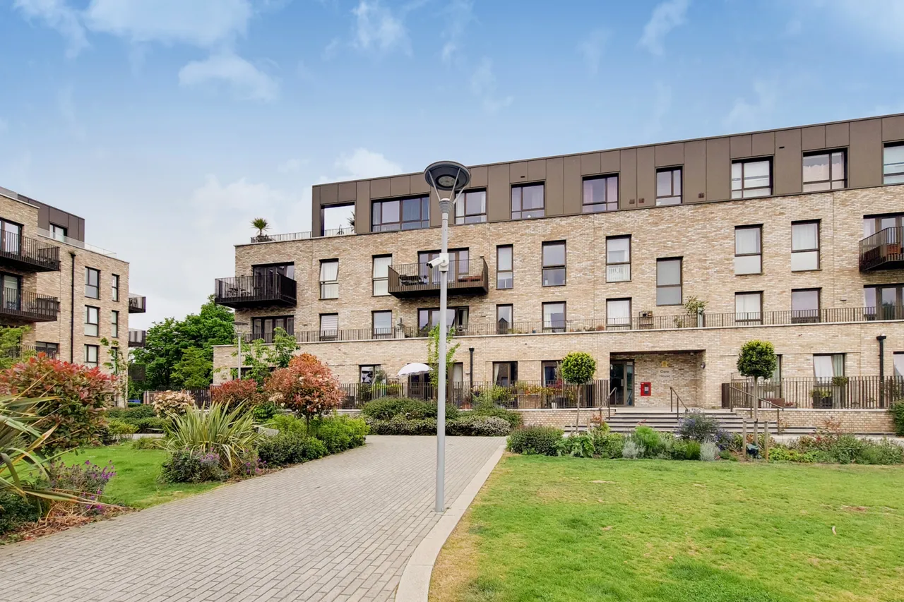 2 bed flat for sale — Exeter Place, Sydenham Hill, SE26 6AE