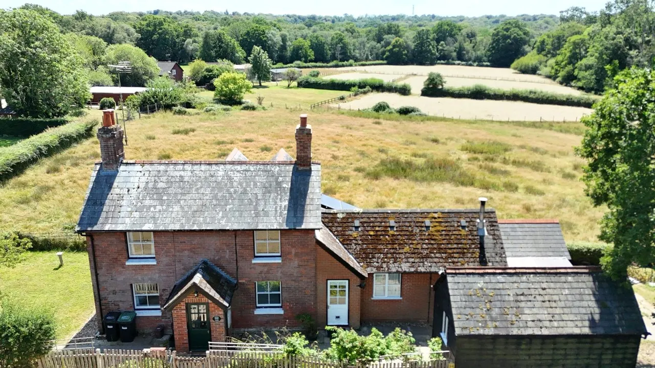 Canterton Lane, Brook, Lyndhurst, Hampshire, SO43 7HF, photo 15