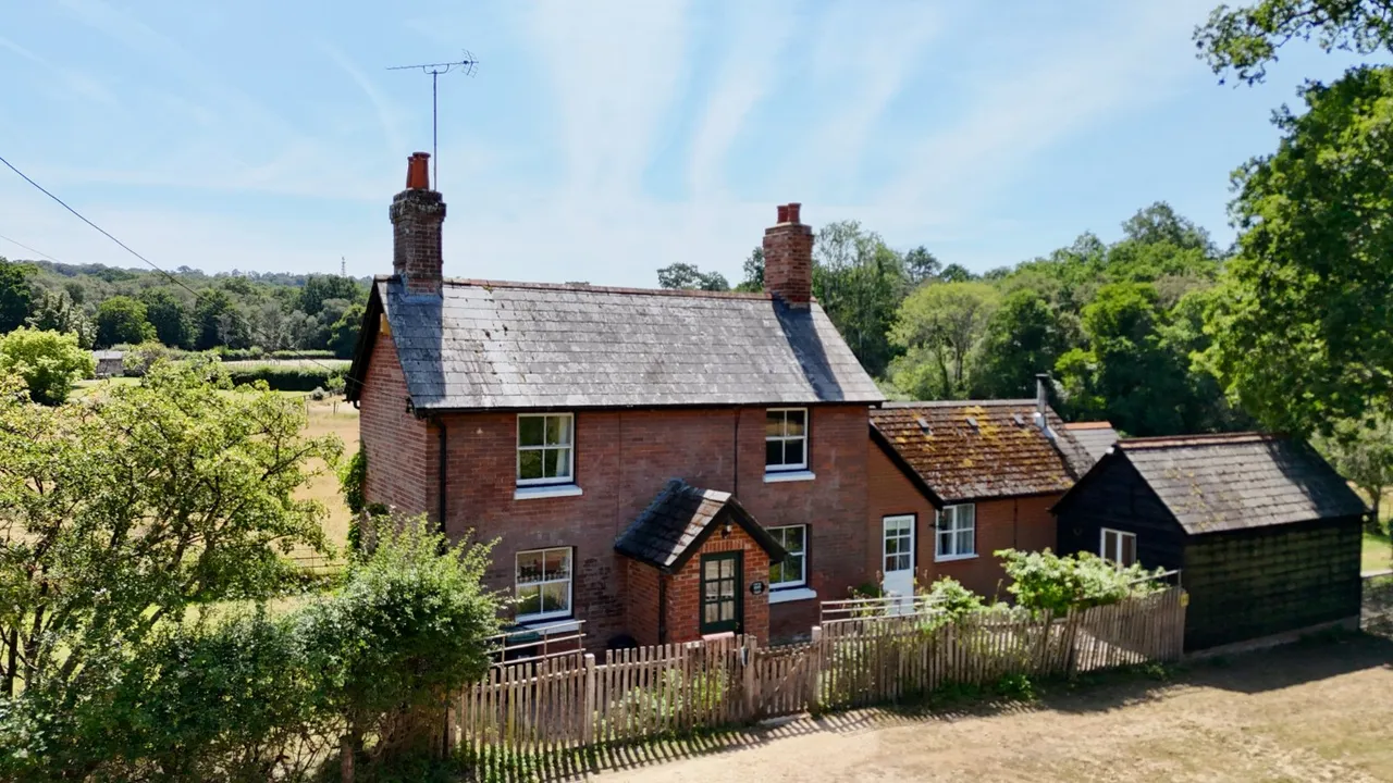 Canterton Lane, Brook, Lyndhurst, Hampshire, SO43 7HF, photo 13