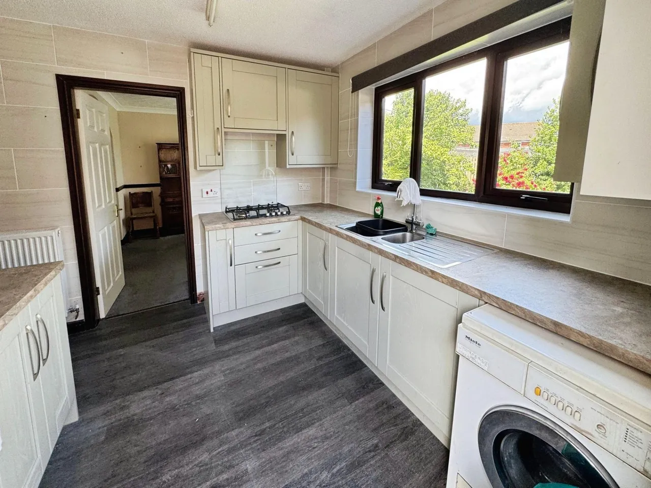 Ivy Grove, Off Rolleston Road, DE13, photo 7