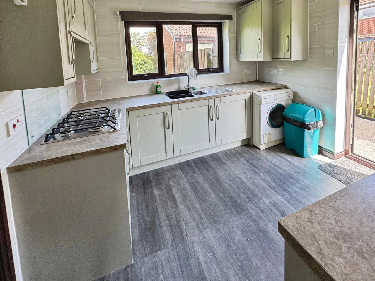Ivy Grove, Off Rolleston Road, DE13, photo 8
