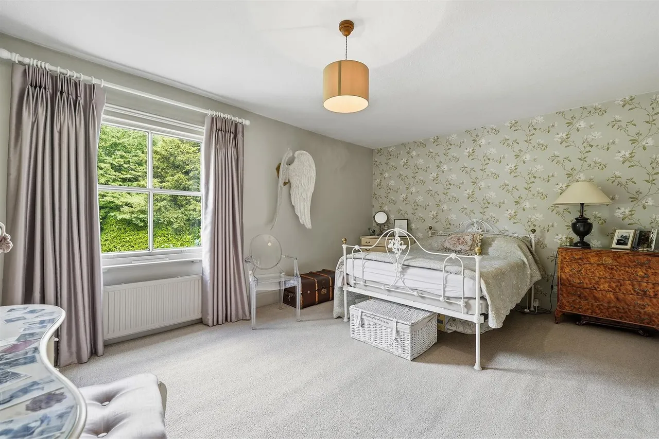 Bollin Grove, Prestbury, photo 22