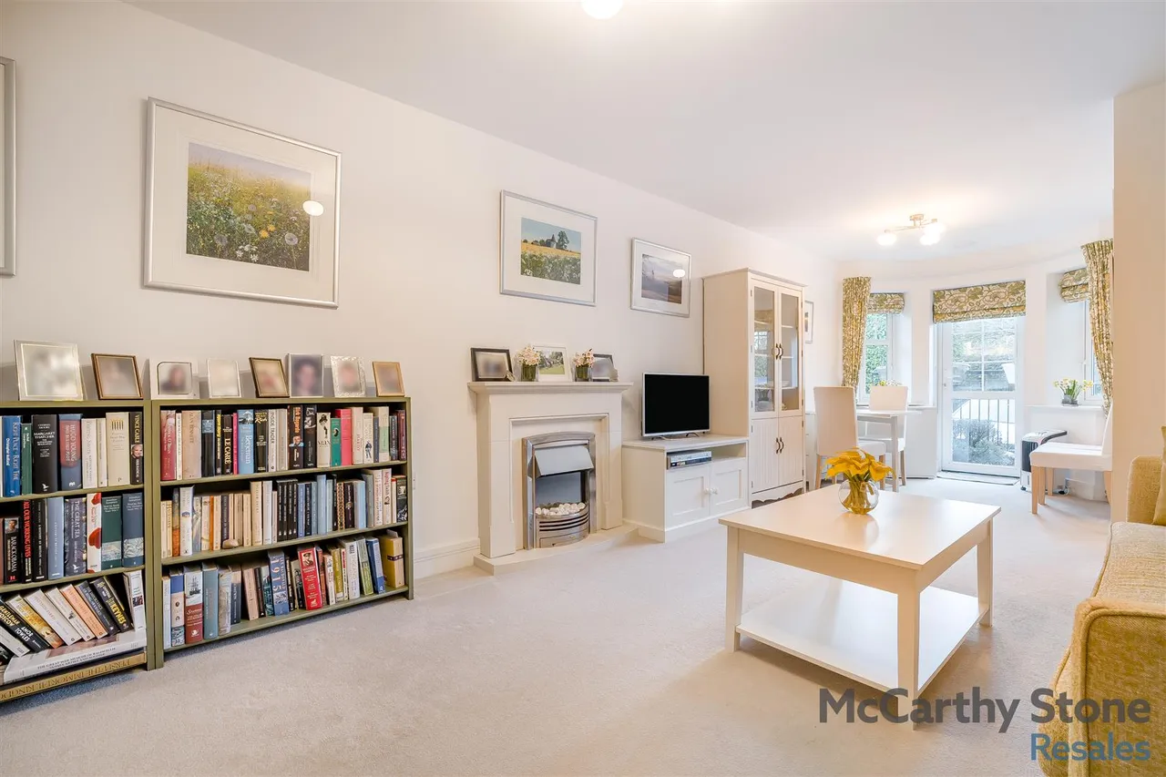 Crowborough Hill, Crowborough, TN6, photo 6