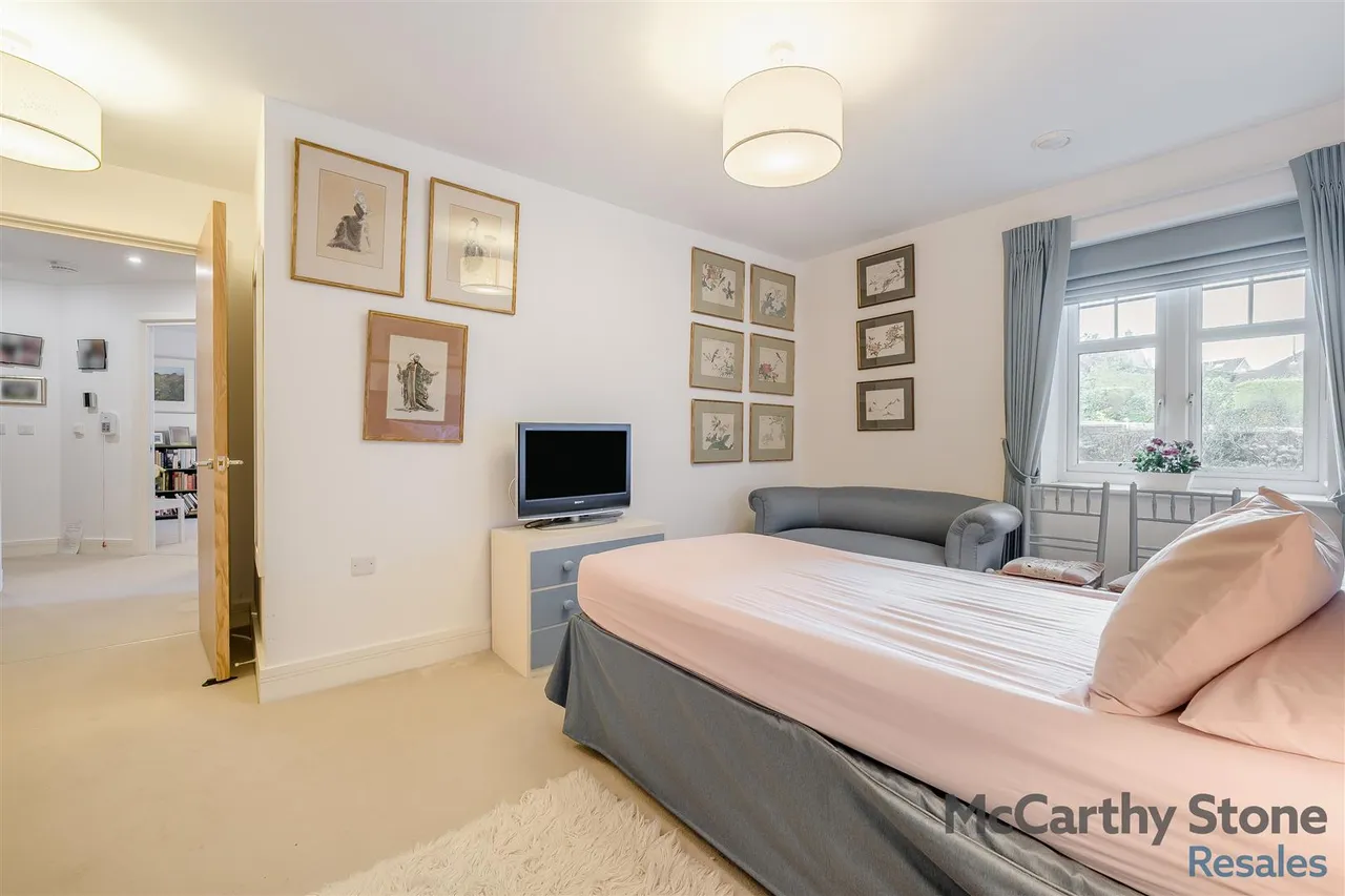Crowborough Hill, Crowborough, TN6, photo 11
