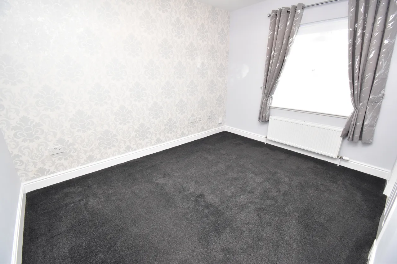 4 Bedroom Detached To Let, photo 6