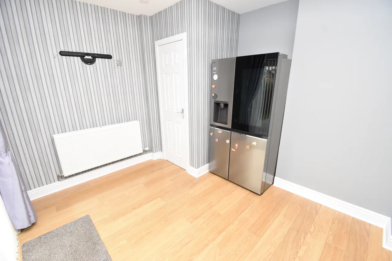 4 Bedroom Detached To Let, photo 5