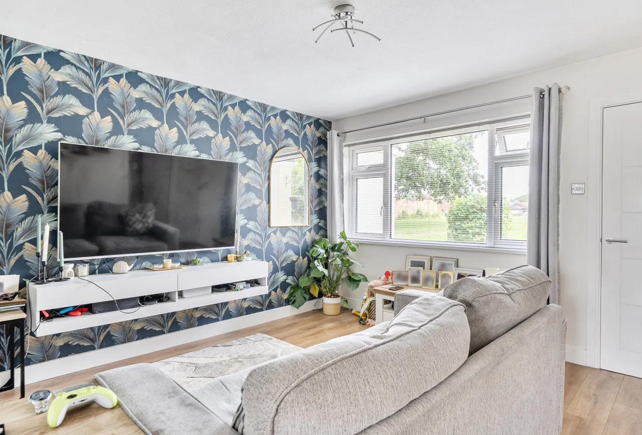 Northfield, Gloucestershire, Yate, BS37 4LW, photo 14