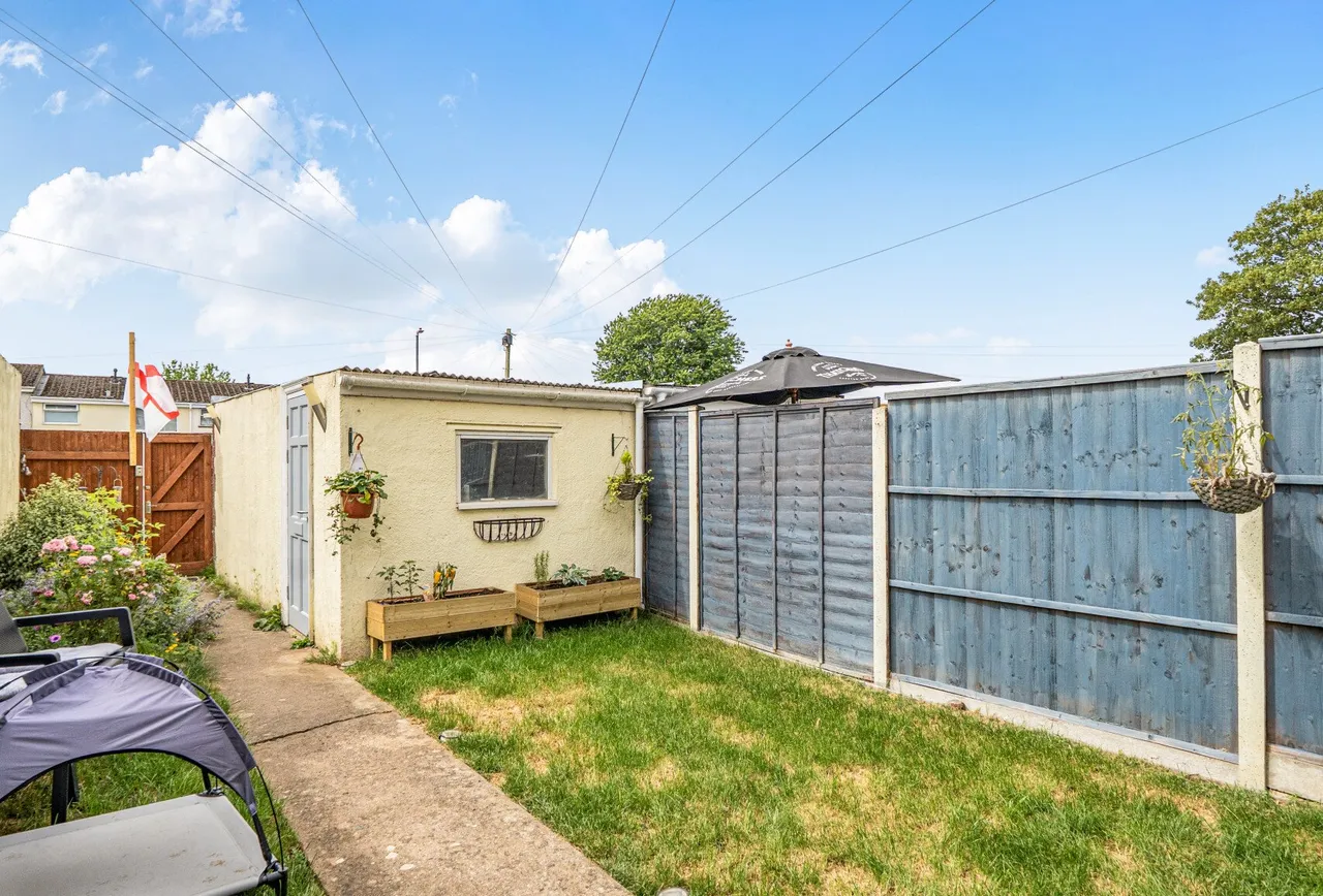 Northfield, Gloucestershire, Yate, BS37 4LW, photo 19