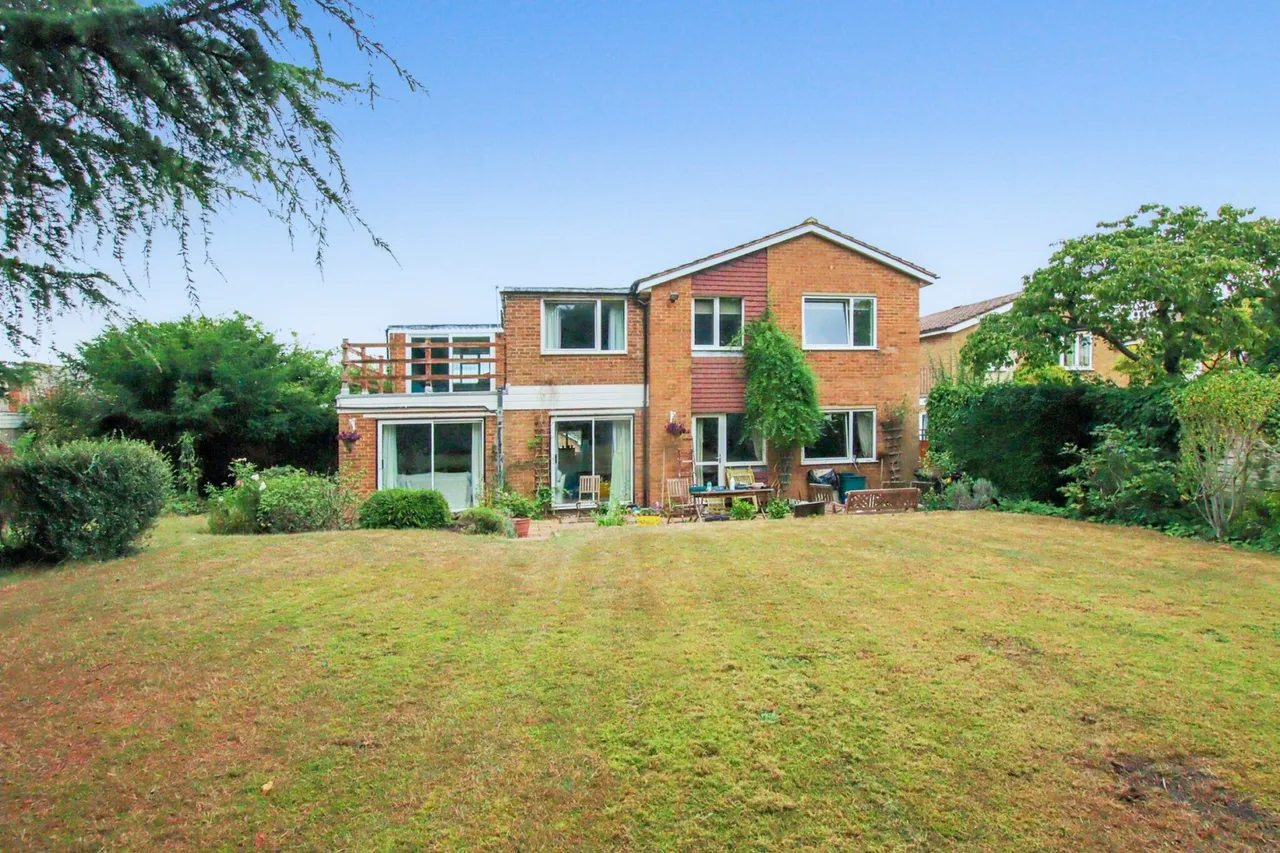 Farm Drive, Croydon, Croydon, CR0 8HX, photo 9