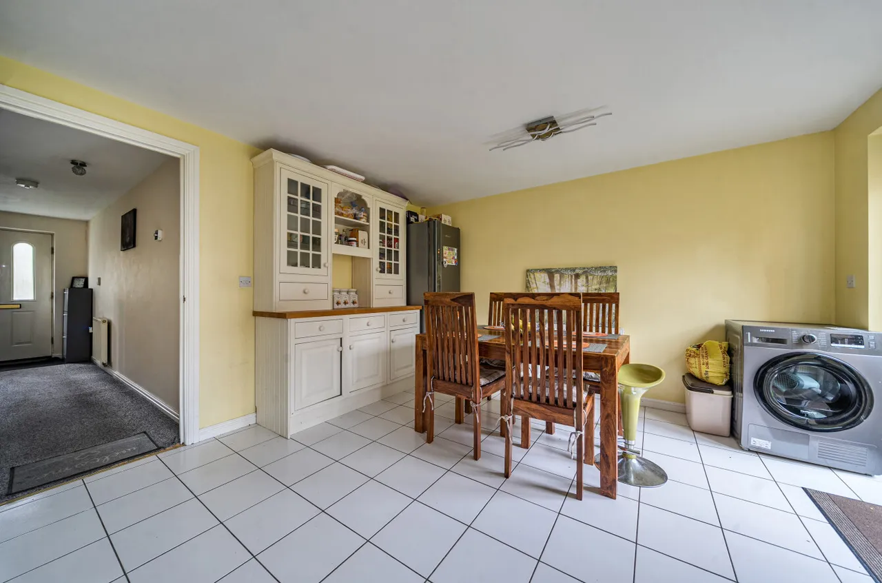 Lilac Court, Killingbeck, LS14, photo 15