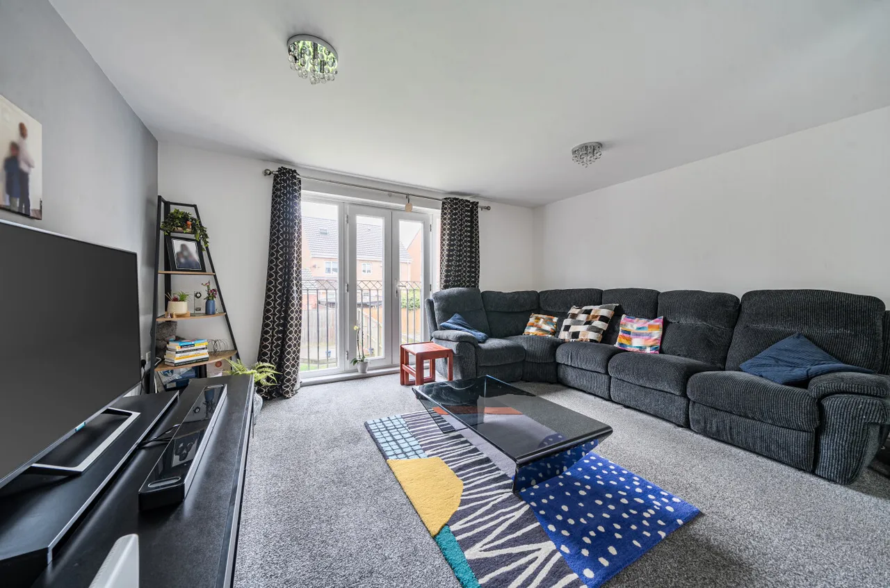 Lilac Court, Killingbeck, LS14, photo 4