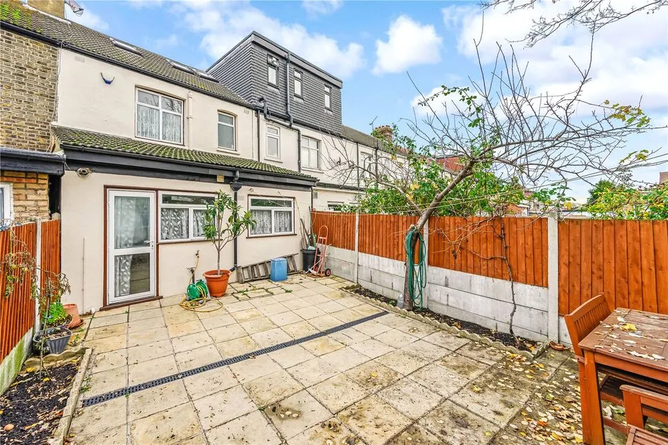Meads Lane, Seven Kings, IG3, photo 9