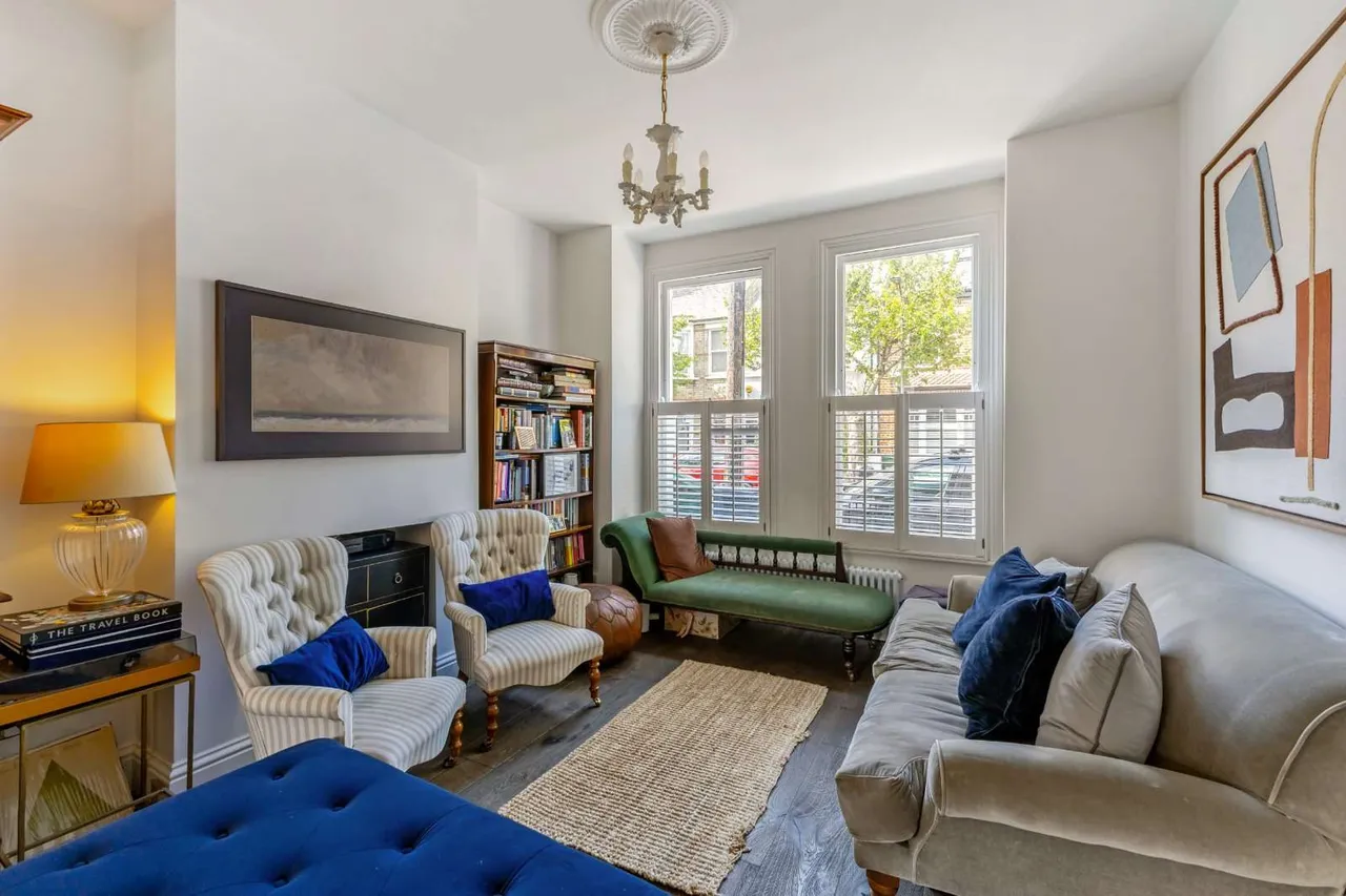 2 bed flat for sale — Kinnoul Road, Fulham, London, W6 8NG