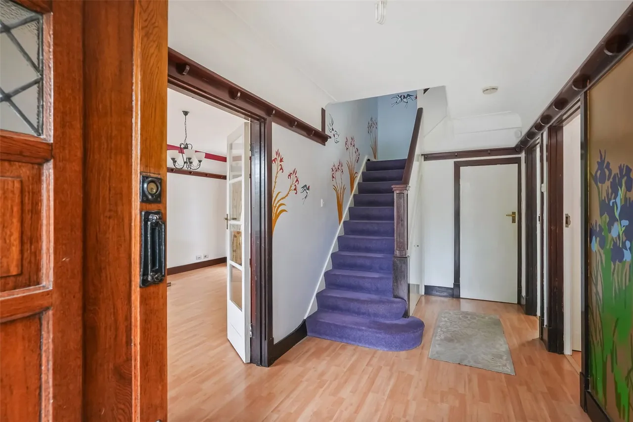 Kingswood Avenue, Hampton, TW12 3AU, photo 15