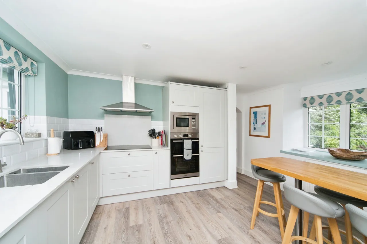 Brynrefail, Sir Ynys Mon, LL70, photo 4