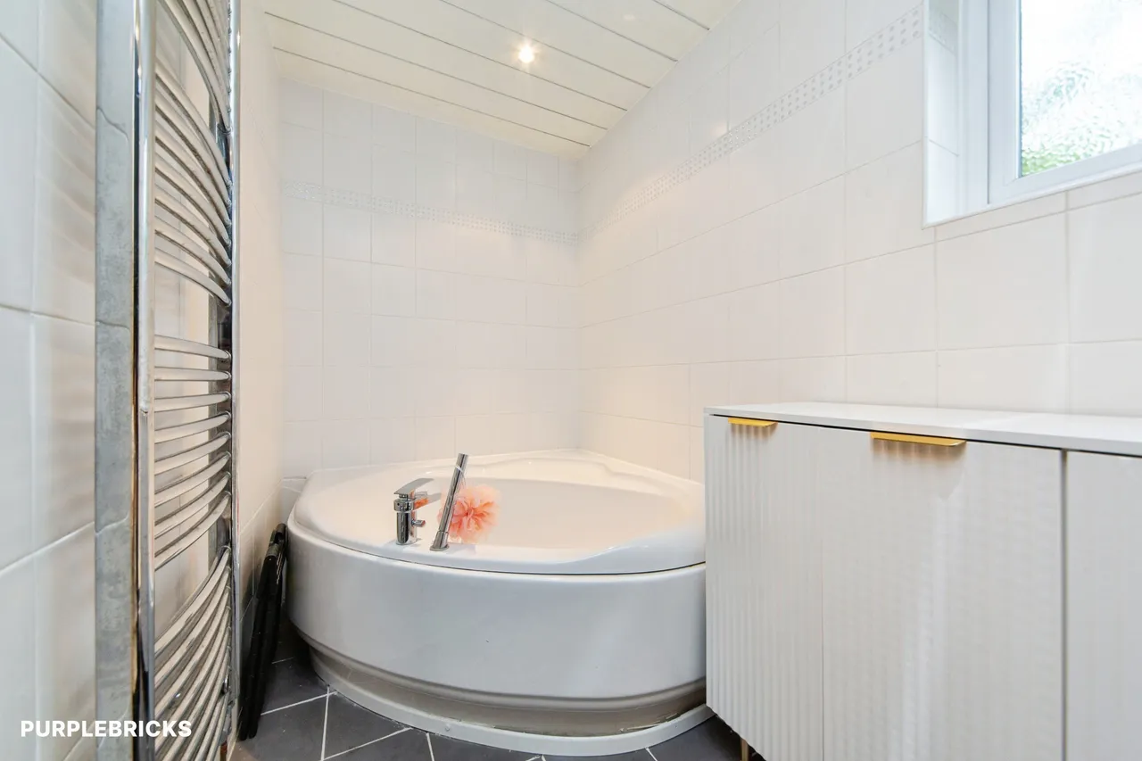 Manley Road, Frodsham, WA6, photo 21