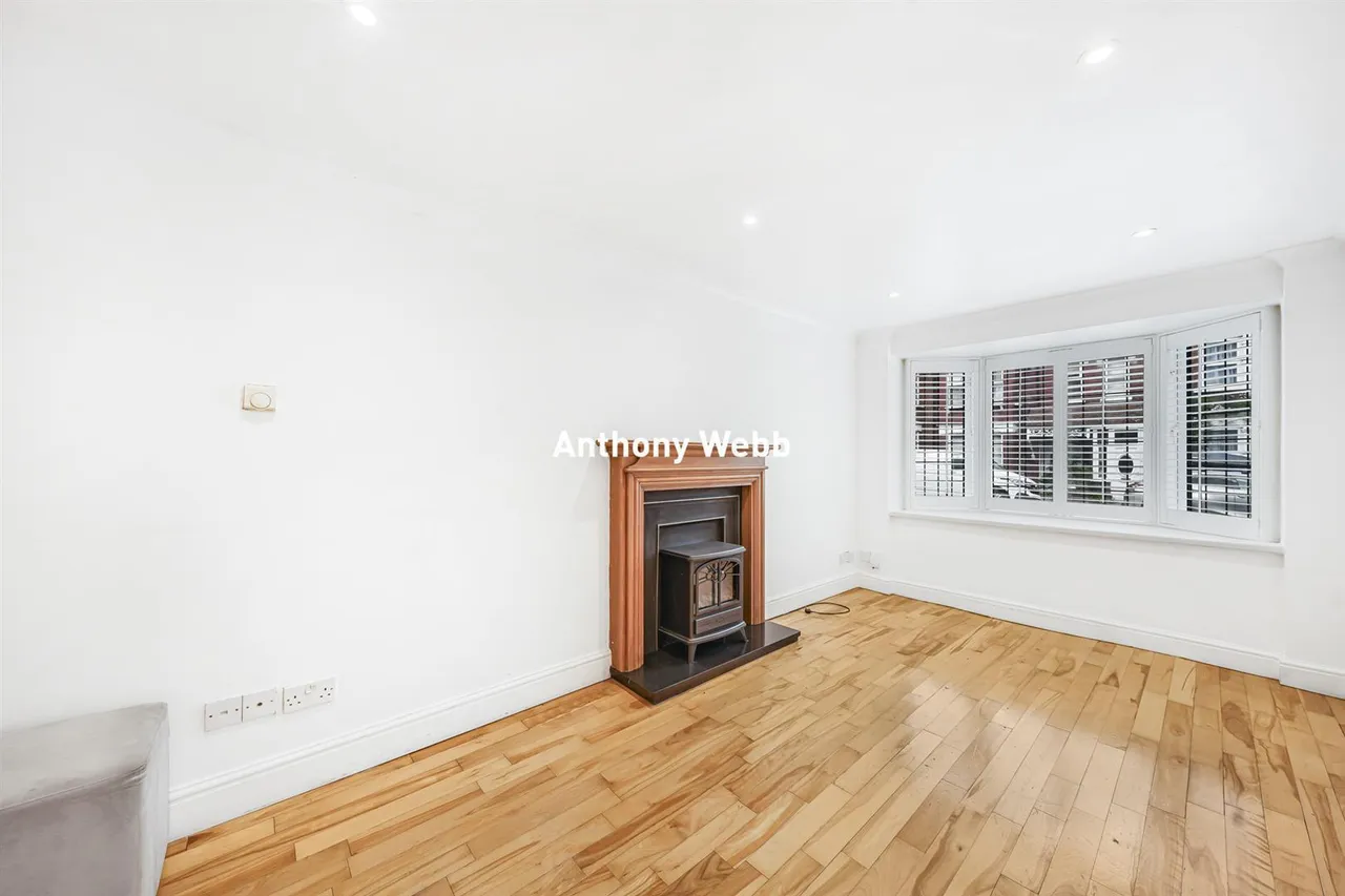 Meadowcroft Road, Palmers Green, N13, photo 4