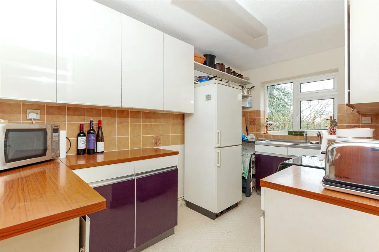 Clifton Road, London, SW19, photo 5
