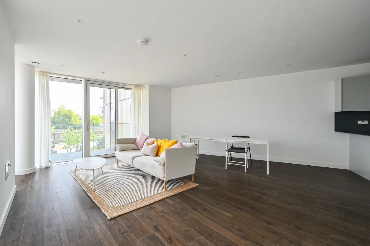 Flat 11, Hartingtons Court, LONDON, photo 2