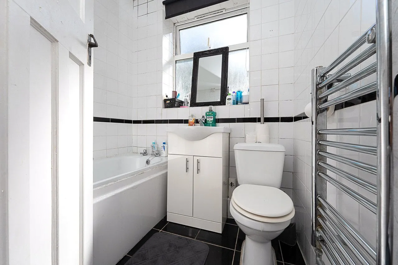 Carshalton Road, Sutton, SM1, photo 12