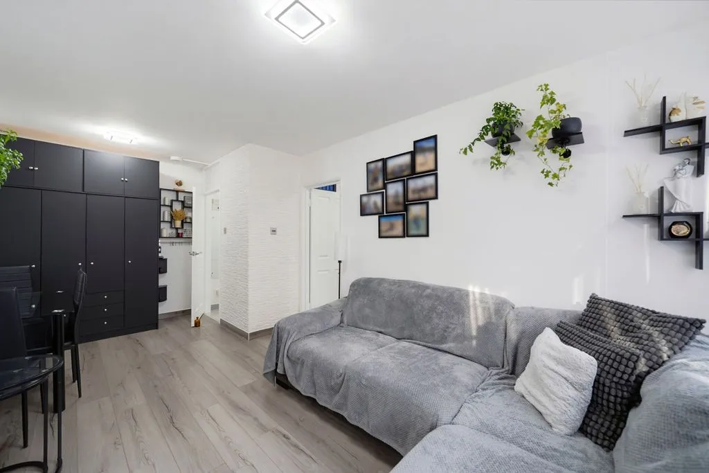 Baldry Gardens, Streatham, SW16, photo 10