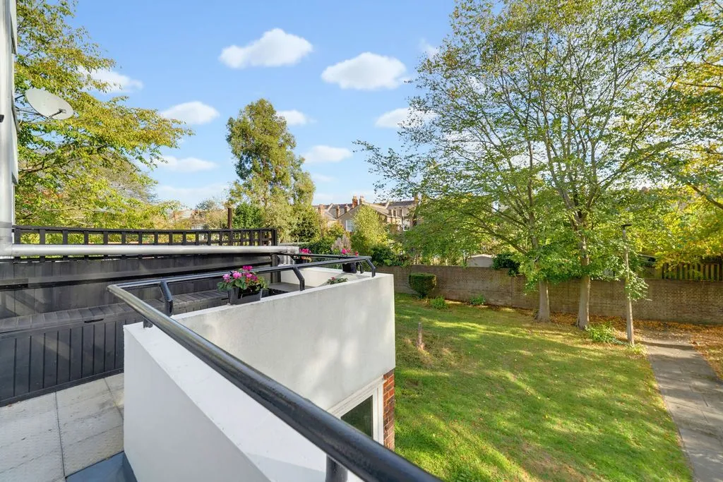 Baldry Gardens, Streatham, SW16, photo 15