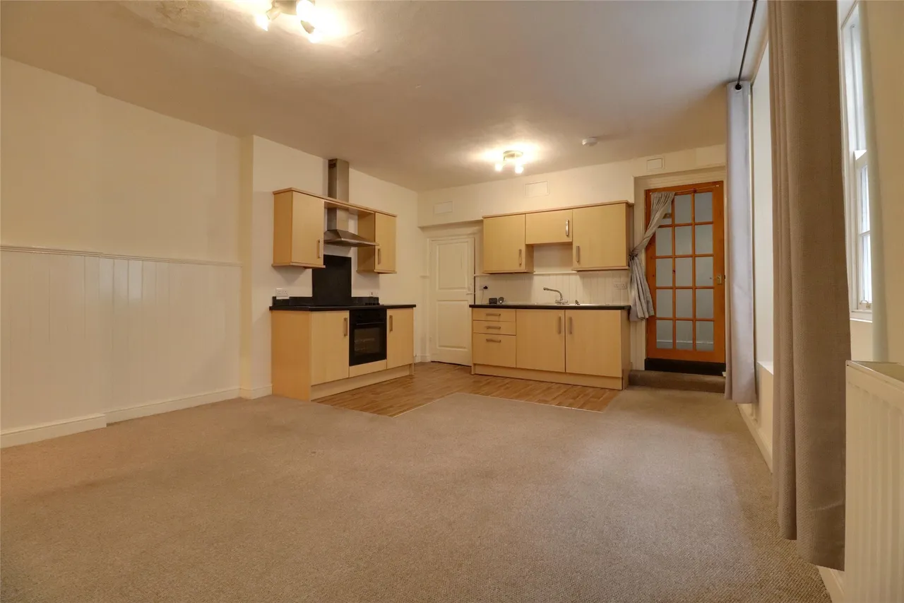 Southley Court, South Molton, EX36, photo 2