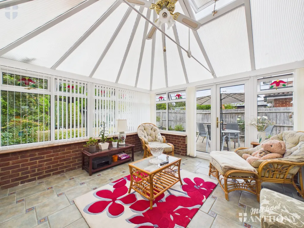 Wheeler Close, Aylesbury, HP20 1JU, photo 16