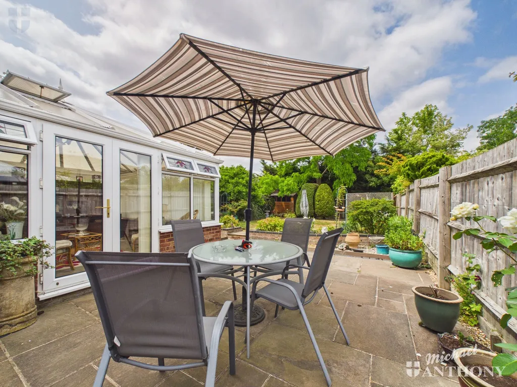 Wheeler Close, Aylesbury, HP20 1JU, photo 17