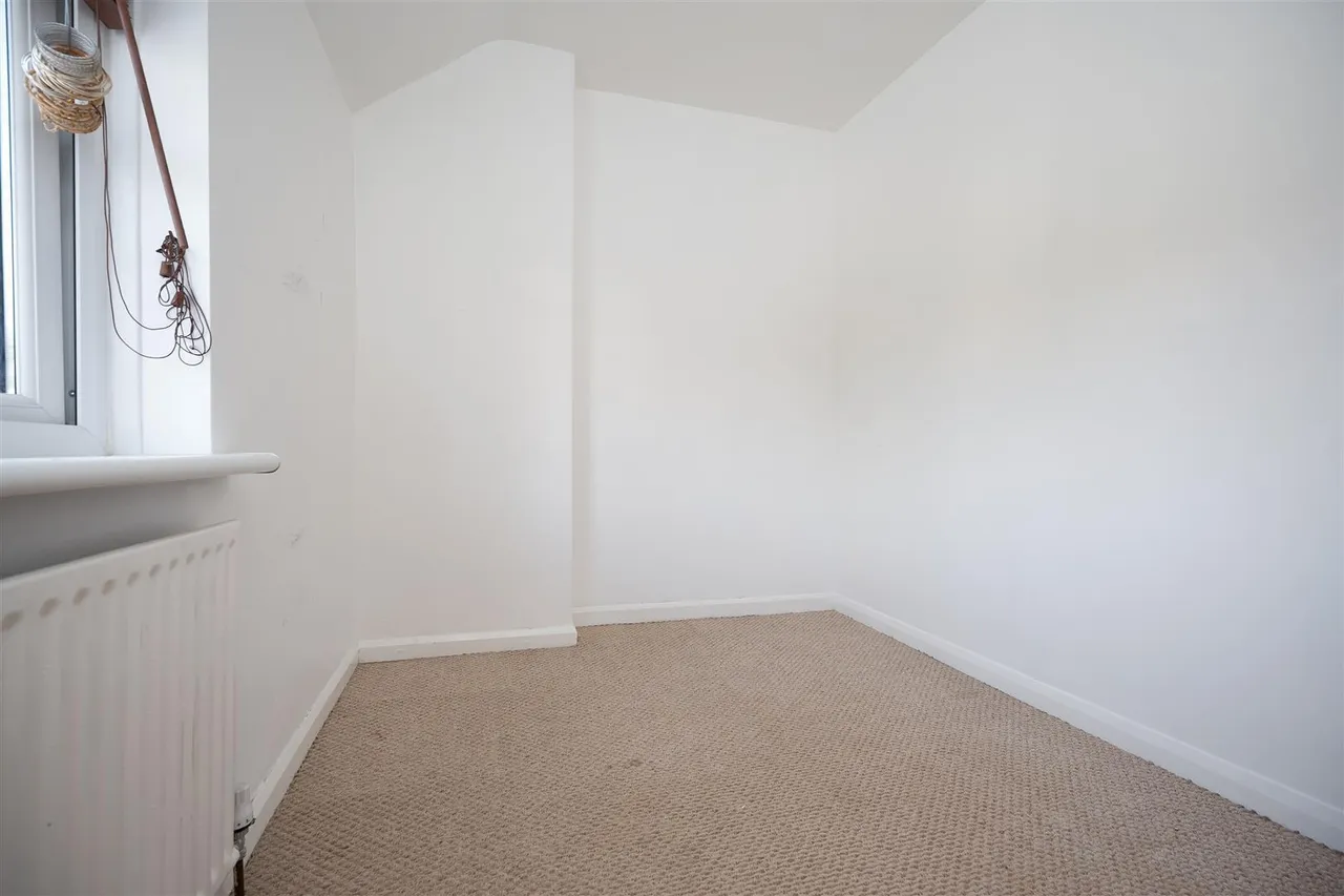 East Road, West Drayton, UB7, photo 16