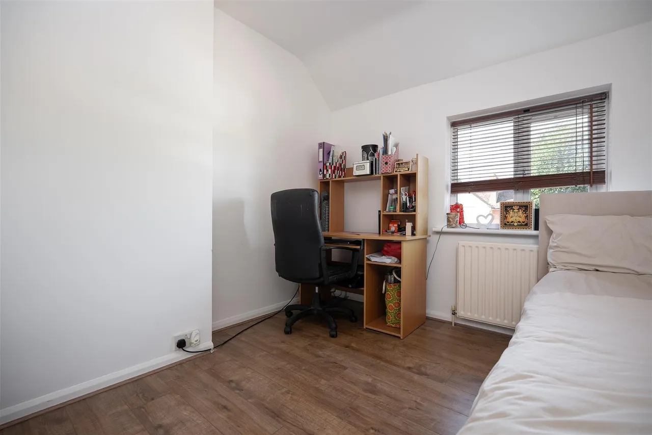 East Road, West Drayton, UB7, photo 14
