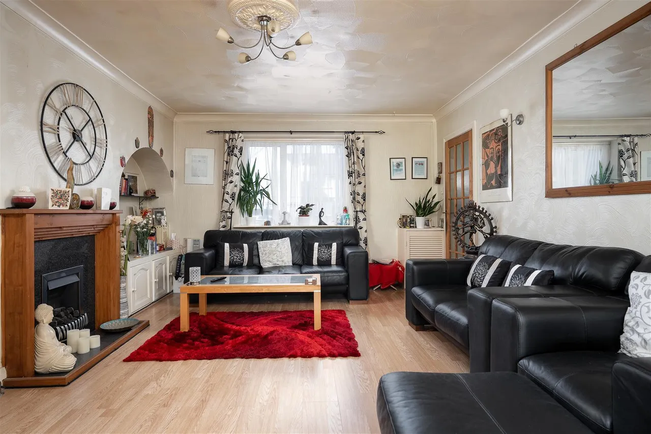 East Road, West Drayton, UB7, photo 22