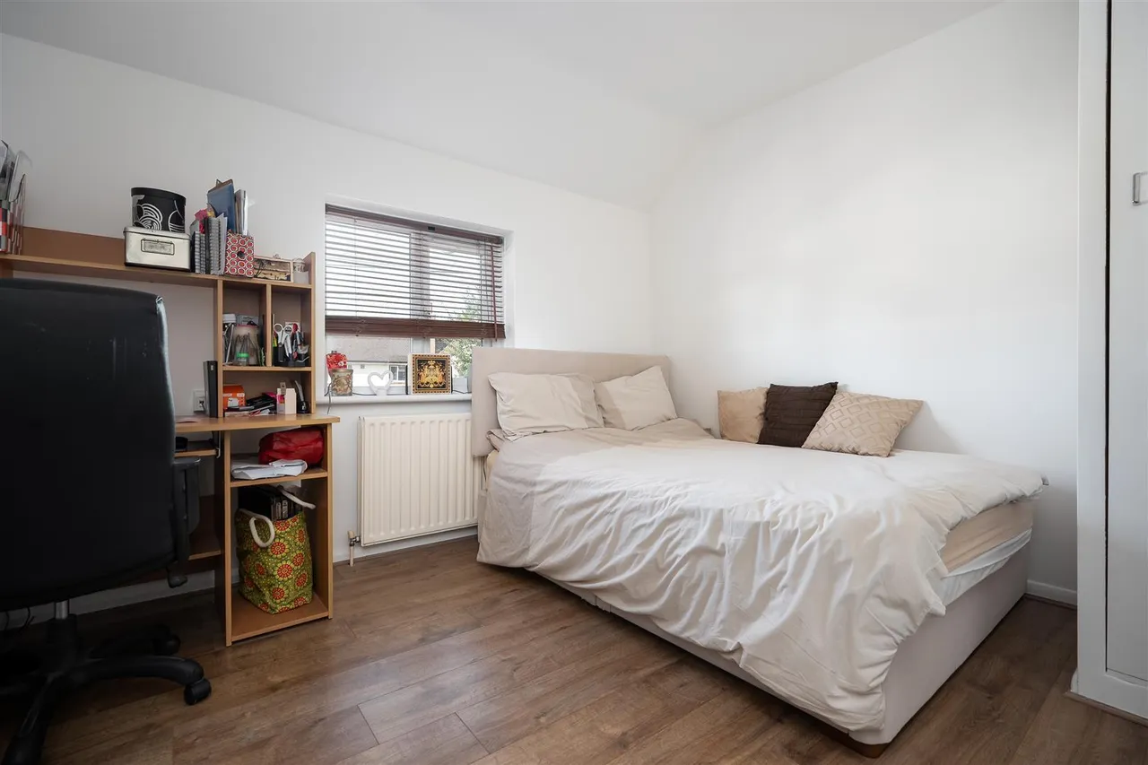 East Road, West Drayton, UB7, photo 13