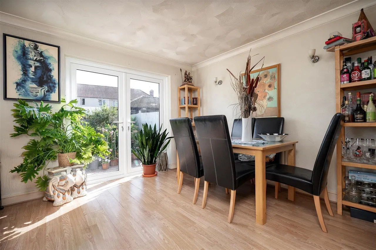 East Road, West Drayton, UB7, photo 5