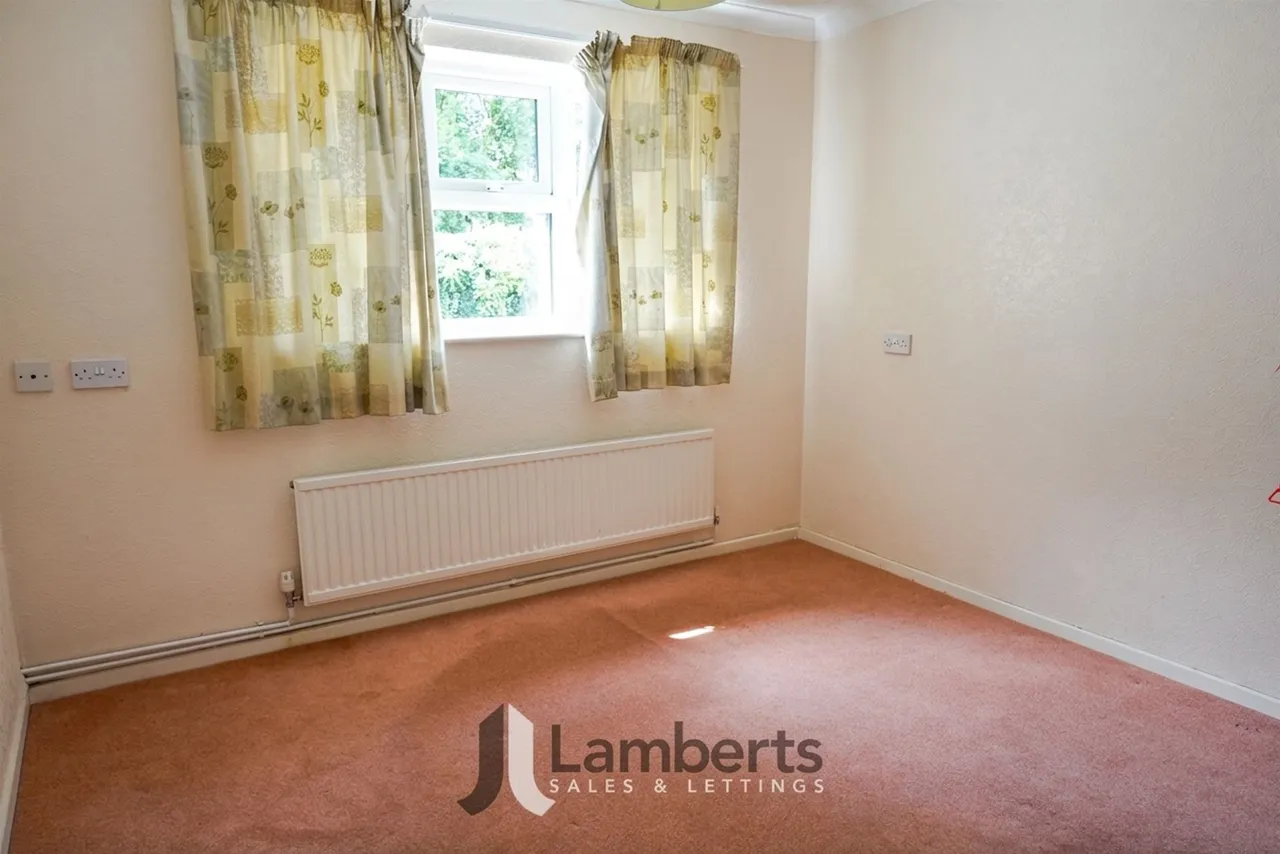 4 Naseby Close, Redditch, photo 9