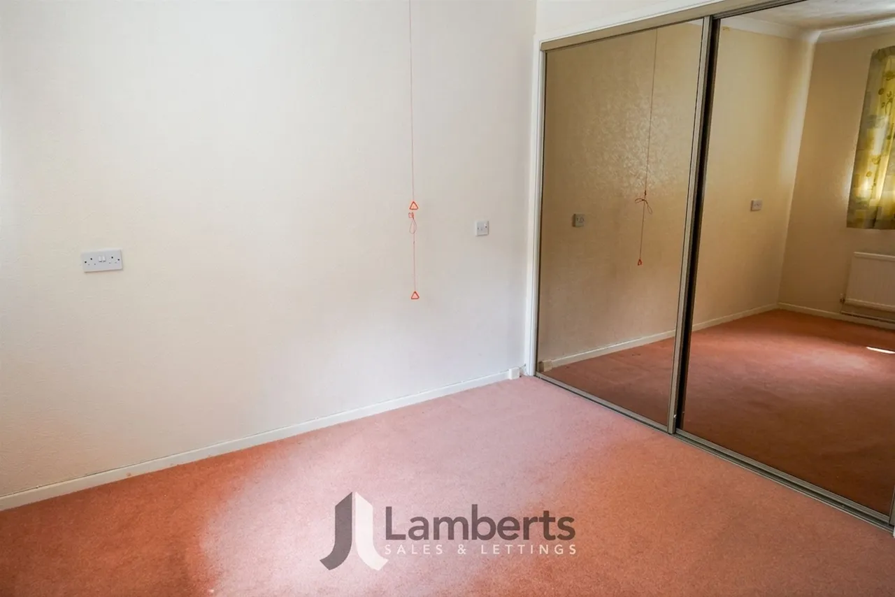 4 Naseby Close, Redditch, photo 10