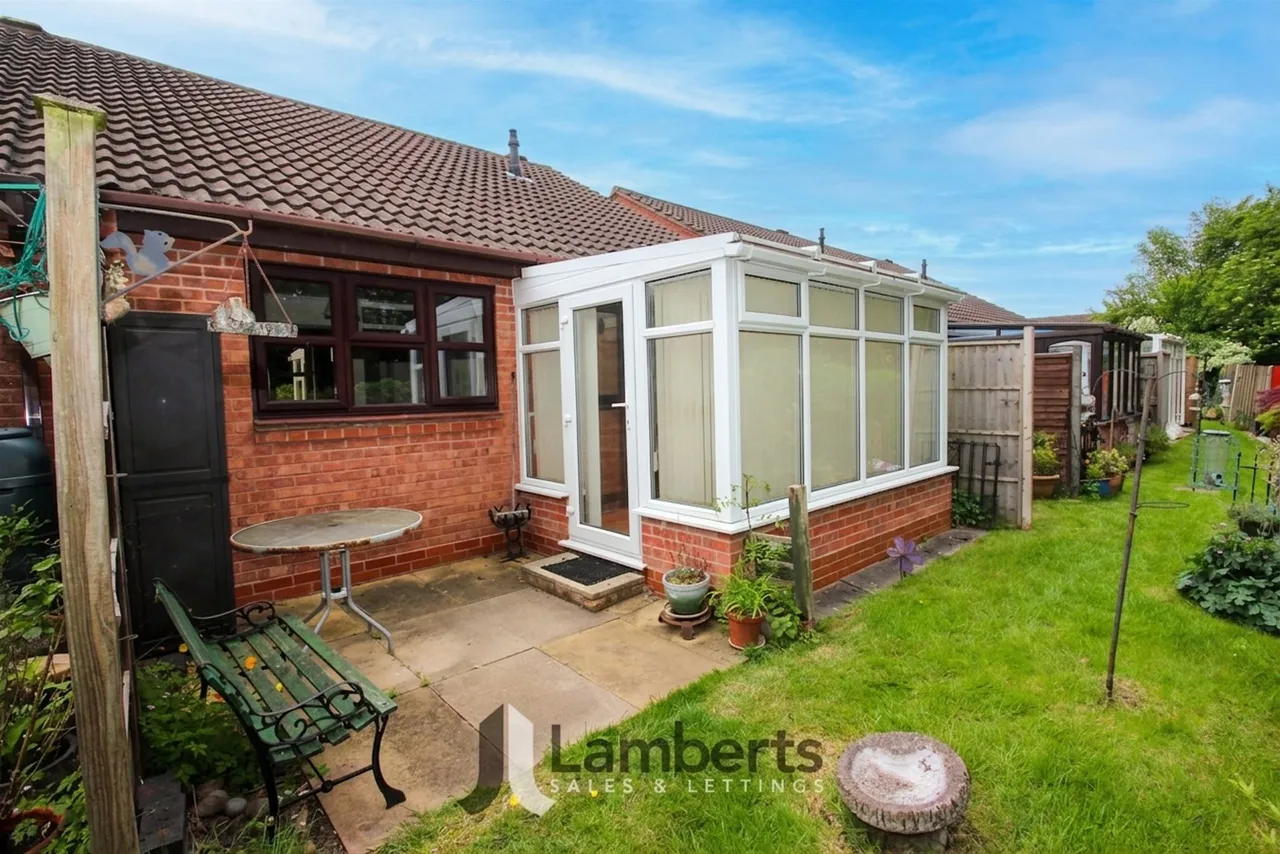 4 Naseby Close, Redditch, photo 16