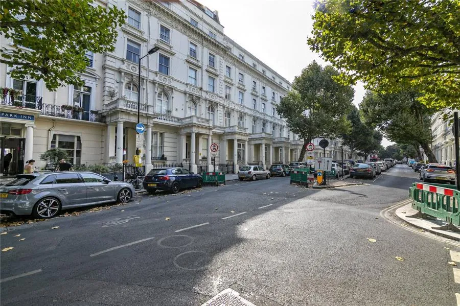 Inverness Terrace, London, W2, photo 9